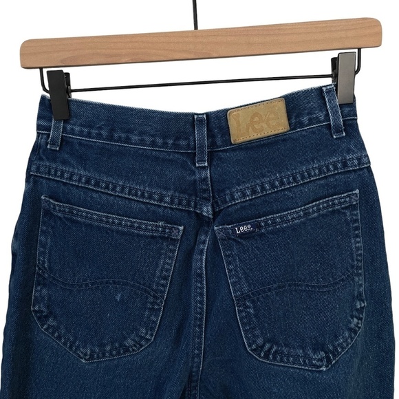Vintage LEE Mom Jeans High Waisted Dark Wash - Picture 15 of 16